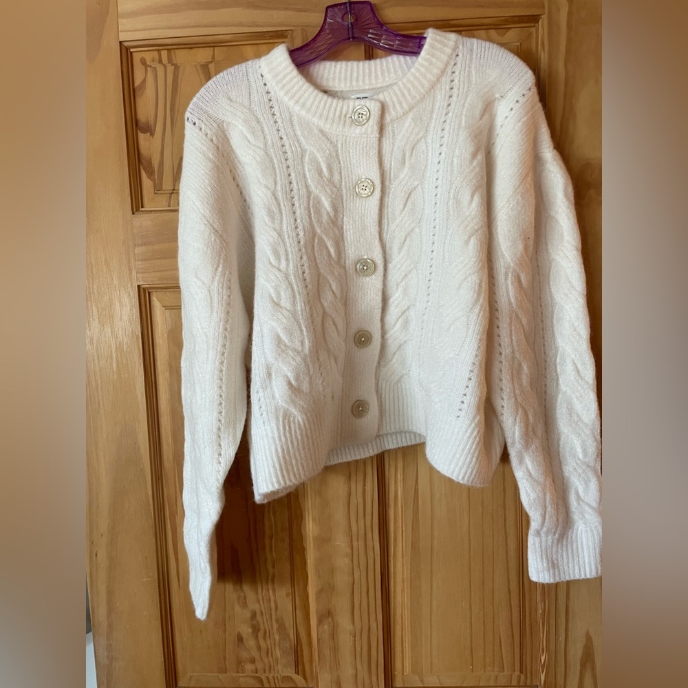 Classic Cable Knit Button-Front Cardigan - Cream